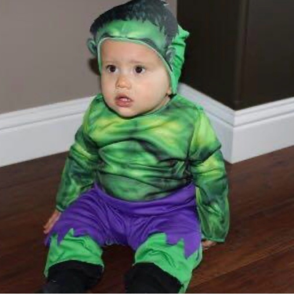 Kids Green and Purple Superhero HULK Costume - Picture 5 of 11